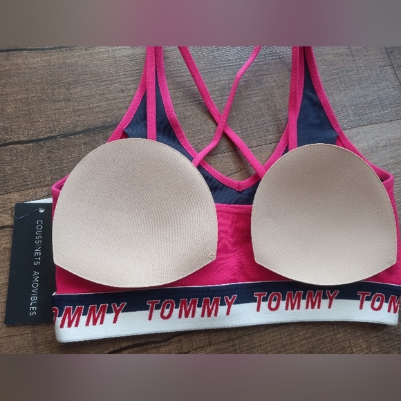 Tommy Hilfiger XS Sport's Bra. NEW. WT. - Picture 2 of 5
